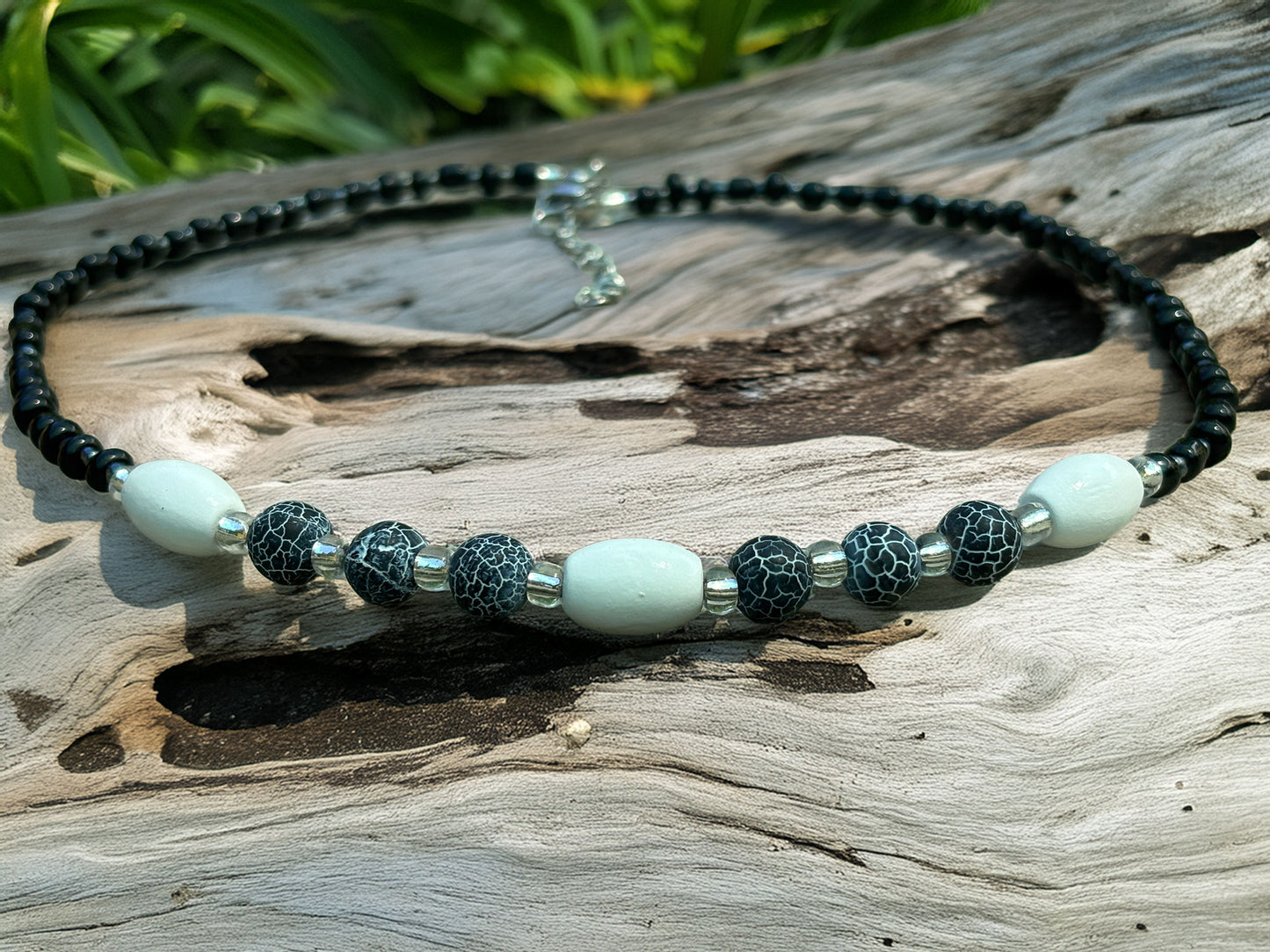 Handmade Crackle Agate Beaded Necklace – Coastal Beach Jewelry